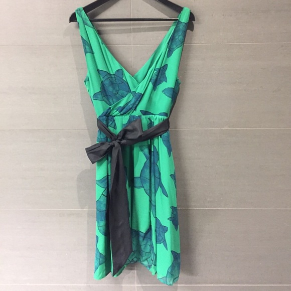 Green Tortoise Print Cocktail Dress - Picture 2 of 3
